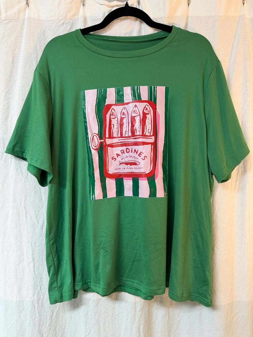 Trendy 'Sardines' Tee